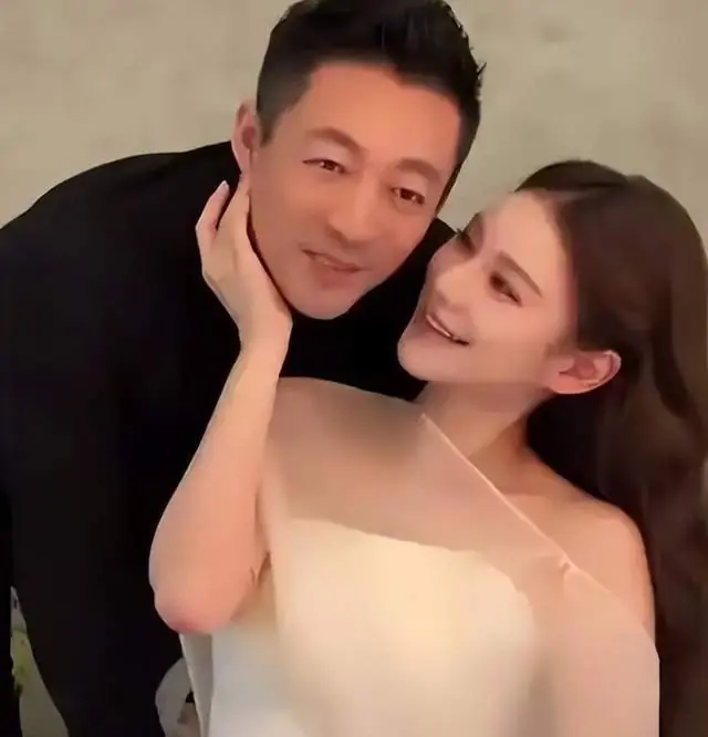 马筱梅直播画面