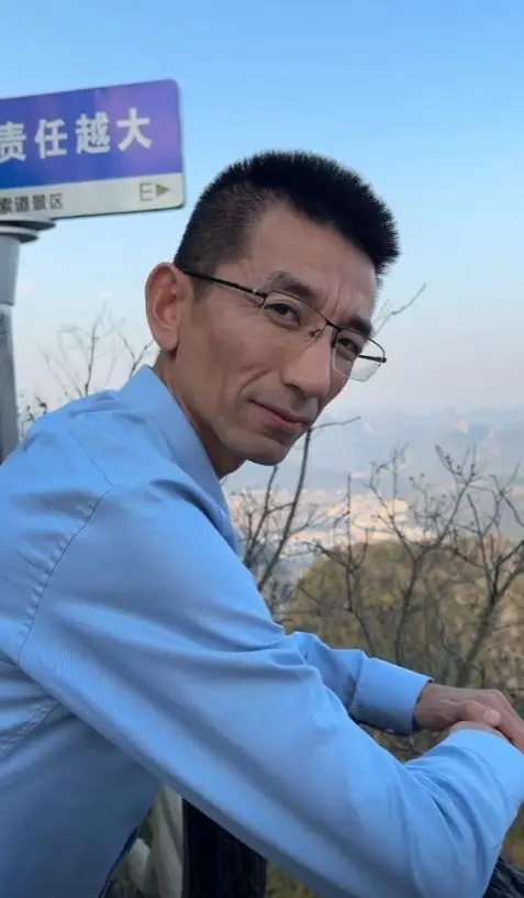 孙东旭生活照